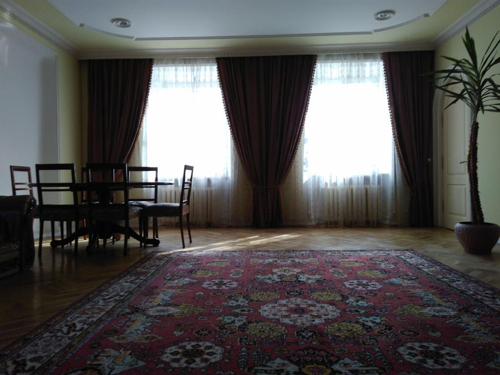 Apartment Na Rynok Square Lviv Eksteriør bilde