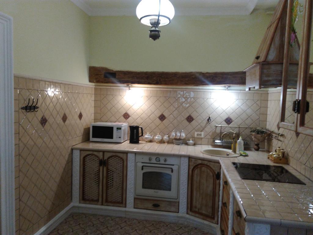 Apartment Na Rynok Square Lviv Eksteriør bilde